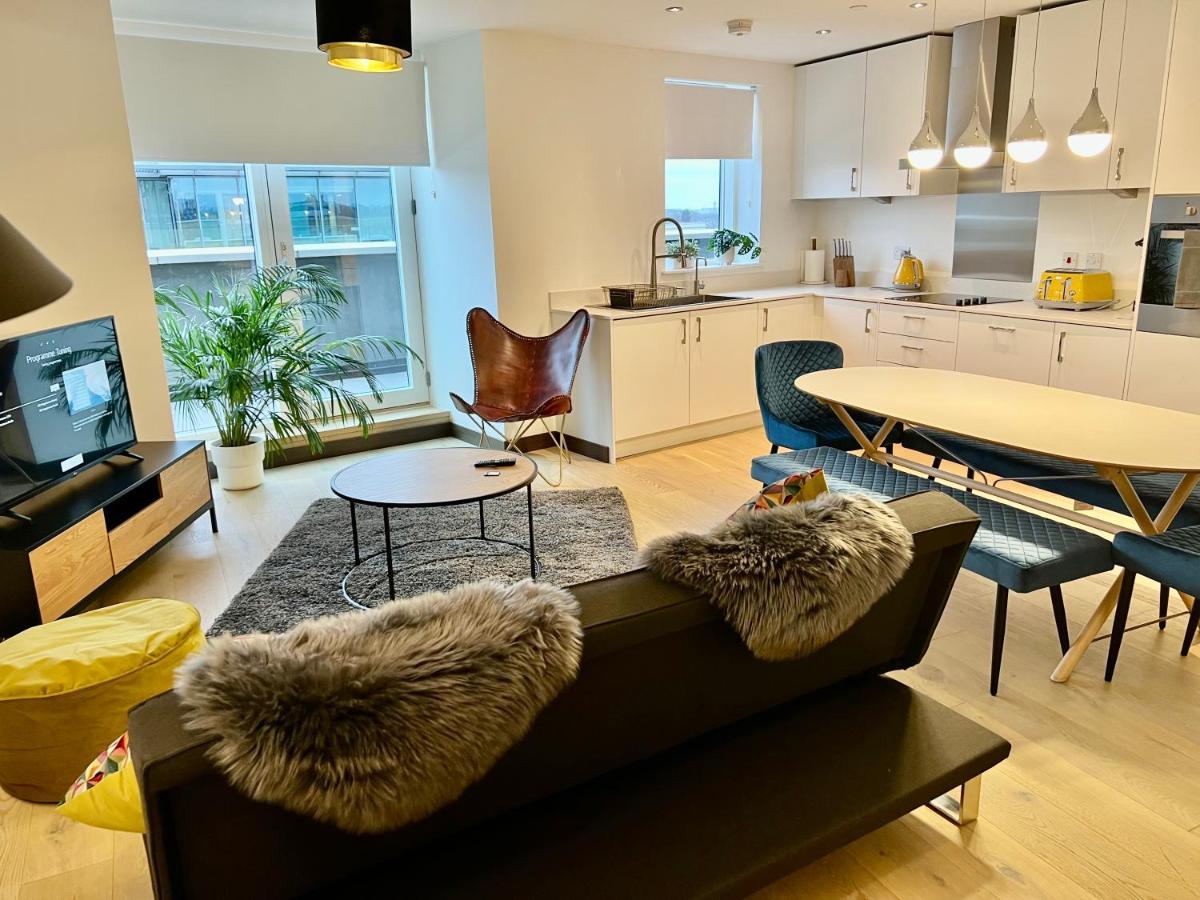 Walnut Tree Penthouse Apartment Cambridge  Ngoại thất bức ảnh